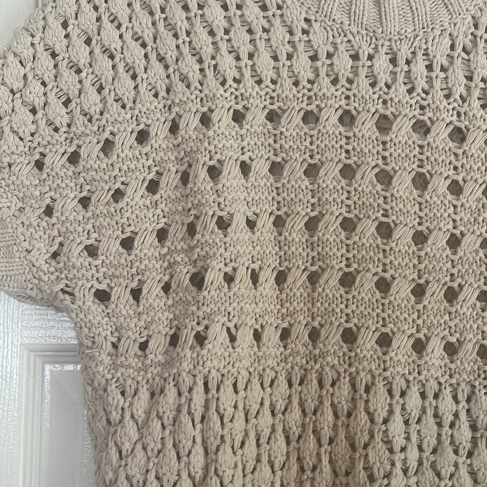 Apt 9 Women's Beige Knit Short Sleeve Sweater - Picture 2 of 3